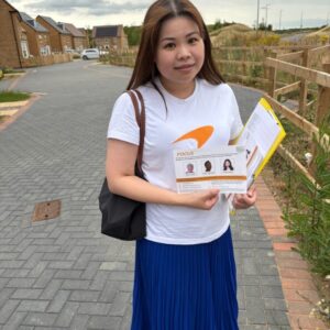 Wing Tsang visiting new residents on Bonadventure Avenue & Fen Street
