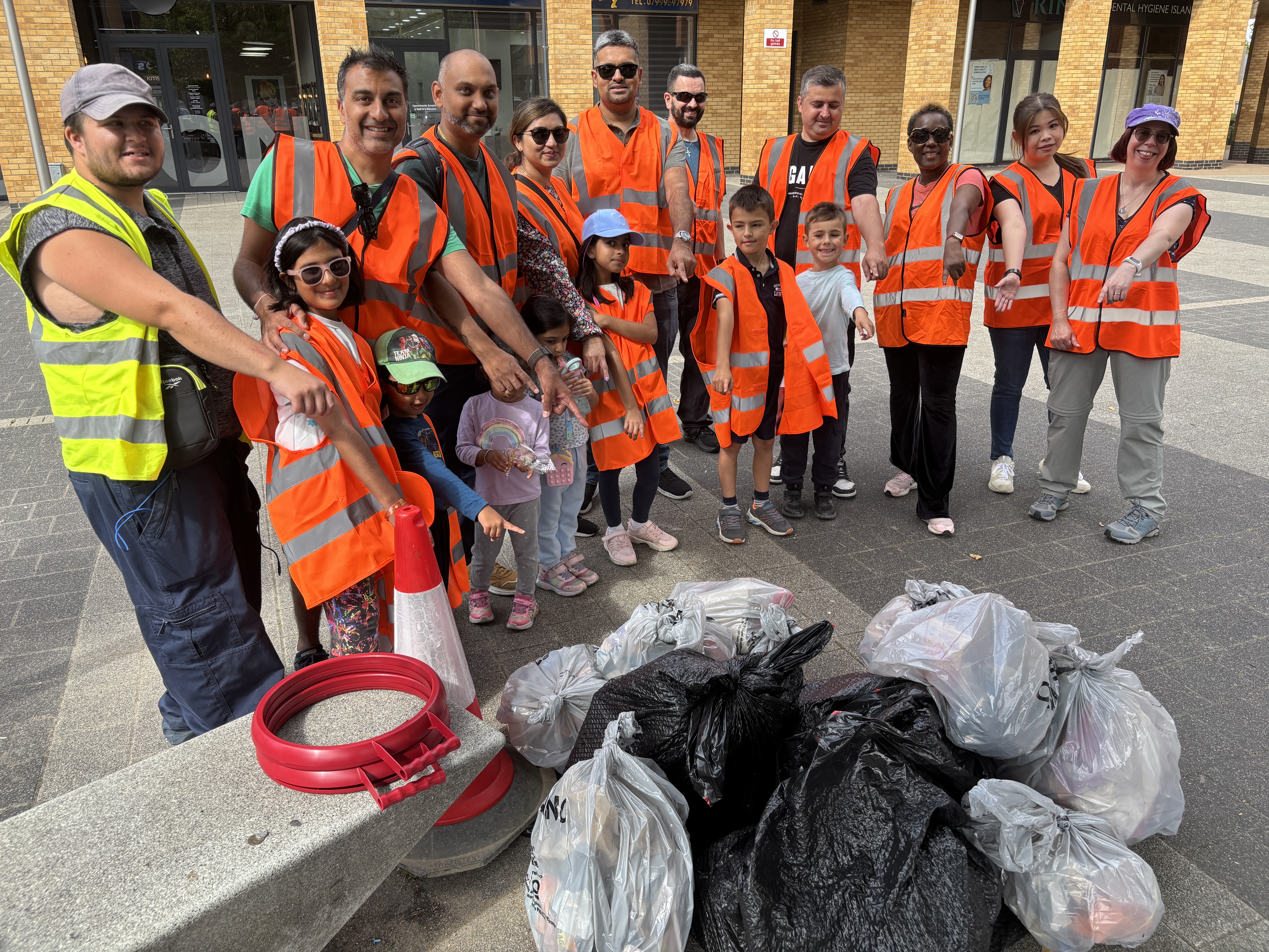 Litter pick August 2025
